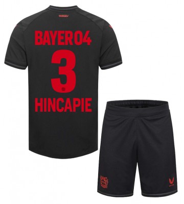 Bayer Leverkusen Piero Hincapie #3 Replika Babytøj Hjemmebanesæt Børn 2023-24 Kortærmet (+ Korte bukser)